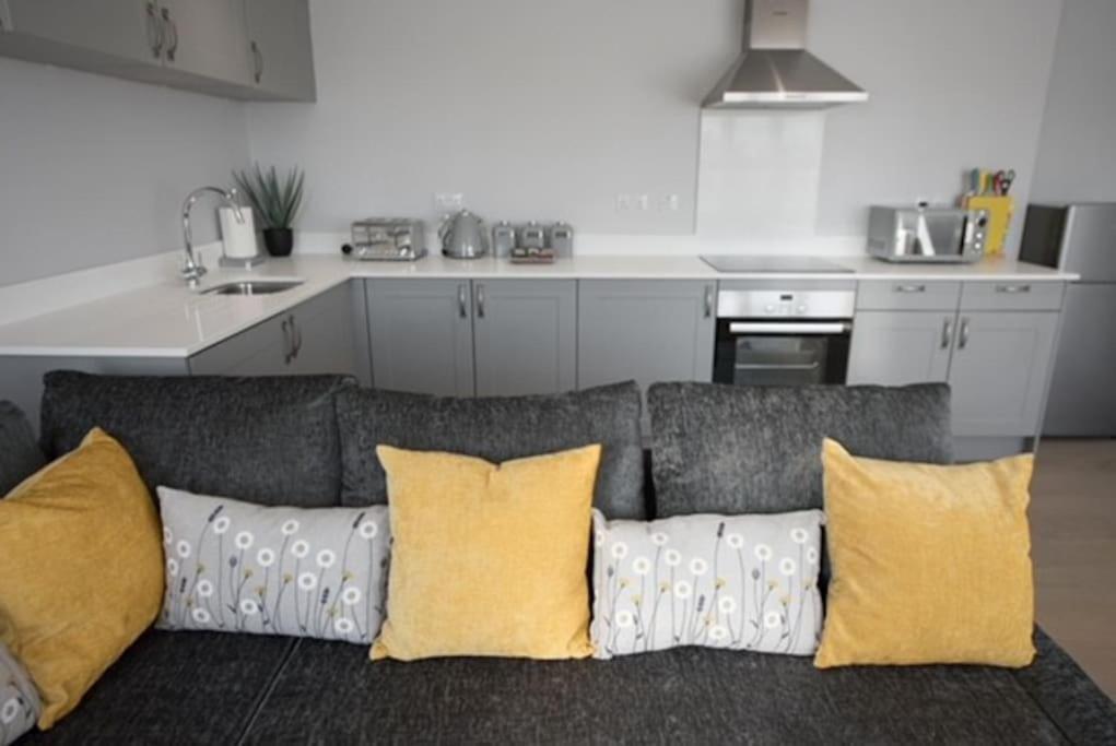 Beautiful, Spacious 1 Bed Flat Brentwood Eksteriør billede